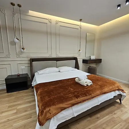 Apartment Square 21 *