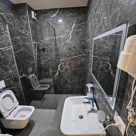Apartment Square 21 Tirana